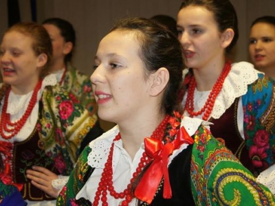 Zaśpiewali i powinszowali w Będzinie - zdjęcie1