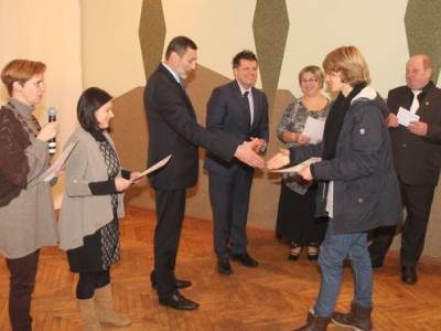 26 Przegląd Zespołów kolędniczych i Obrzędowych - zdjęcie21