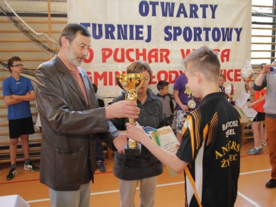 XIX Turniej Sportowy o Puchar Wójta Gminy Łodygowice - zdjęcie3