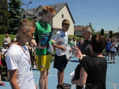 Sportowe emocje w Dniu Dziecka - zdjęcie6