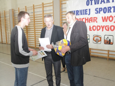 XXII Turniej Sportowy o Puchar Wójta Gminy Łodygowice - zdjęcie4