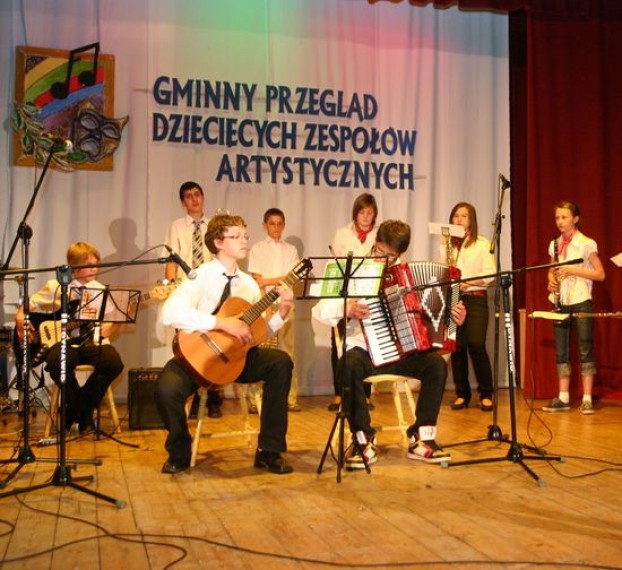 XVII Gminny Przegląd Dziecięcych Zespołów Artystycznych