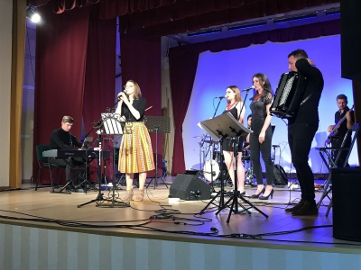 Niezwykły koncert w magicznym klimacie - zdjęcie2